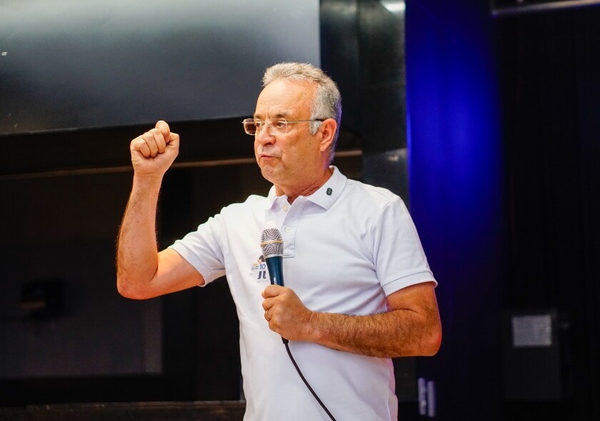 Bispo Renato Andrade propõe Vale-Refeição Universitário para estudantes do DF